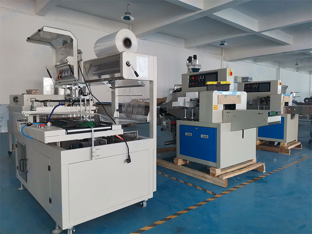 枕式包裝機(jī)廠(chǎng)家.jpg 枕式包裝機(jī)廠(chǎng)家.jpg