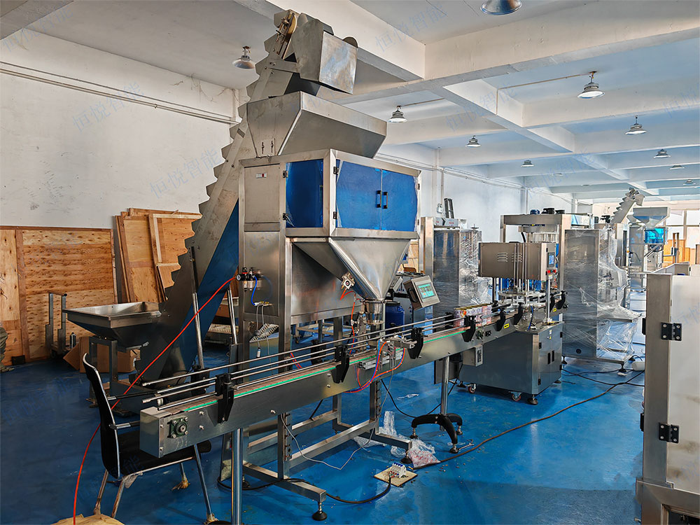 小型顆粒罐裝機(jī).jpg 小型顆粒罐裝機(jī).jpg